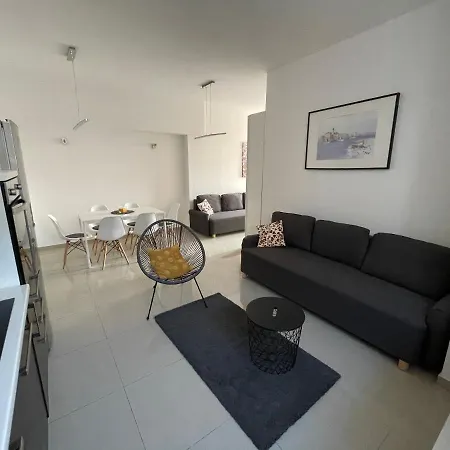 Apartment Luce