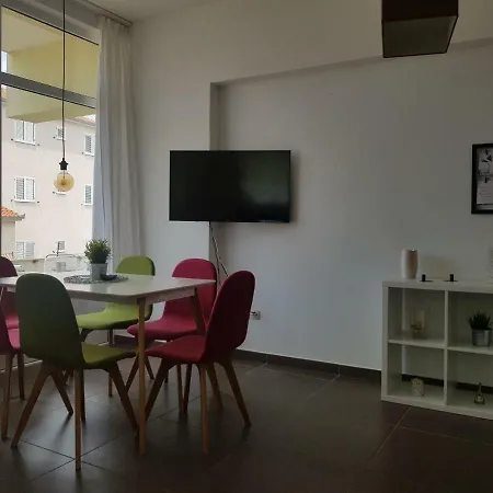 Luce Apartment *